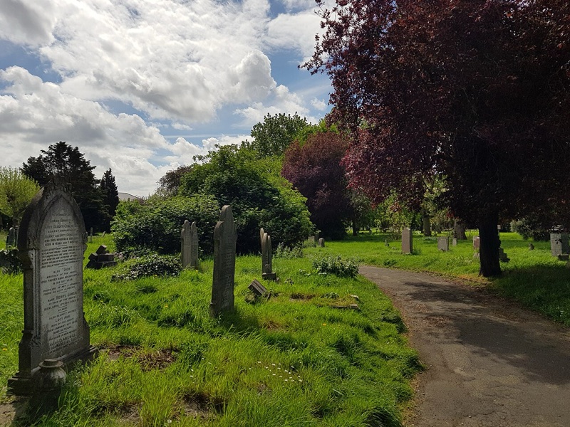 Fulham Cemetery London — photograph