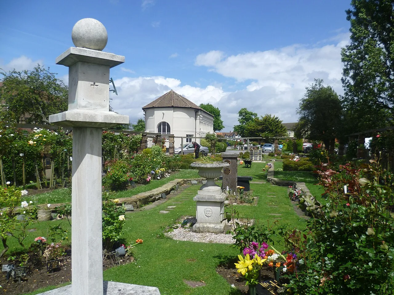 Streatham Park Cemetery — photograph